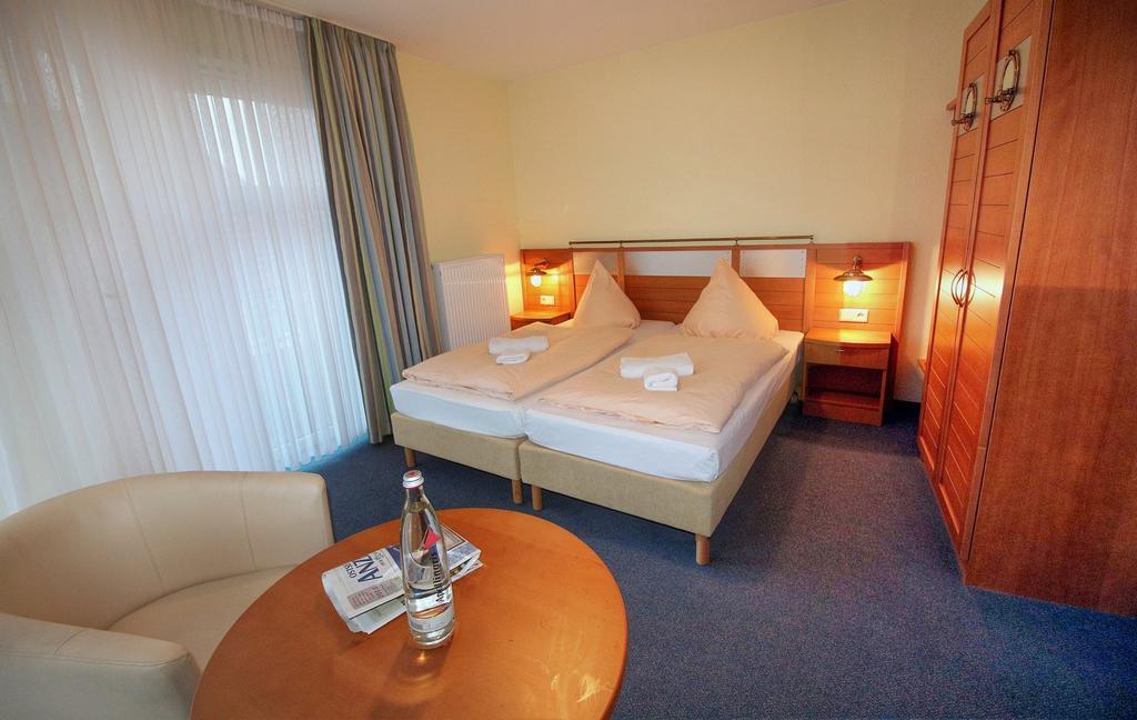 Haus Weida Hotel Breege Quarto foto
