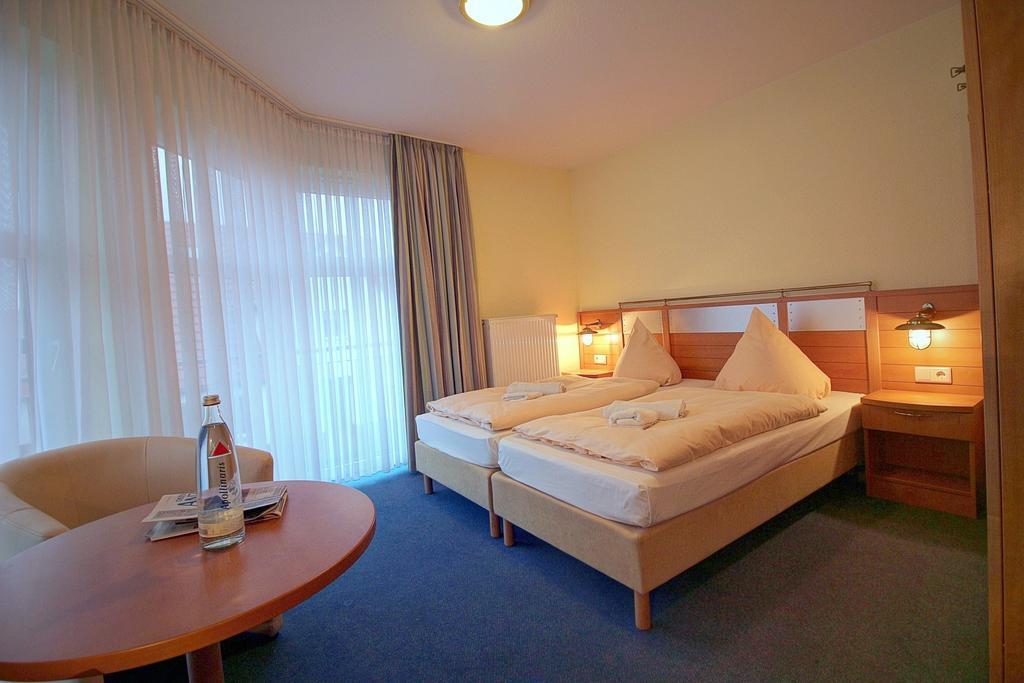Haus Weida Hotel Breege Quarto foto